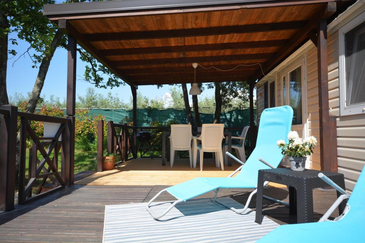 West Coast Mobilhome With Xxl Terrace In Naturist Resort Solaris Fkk Tar-Vabriga Exteriér fotografie