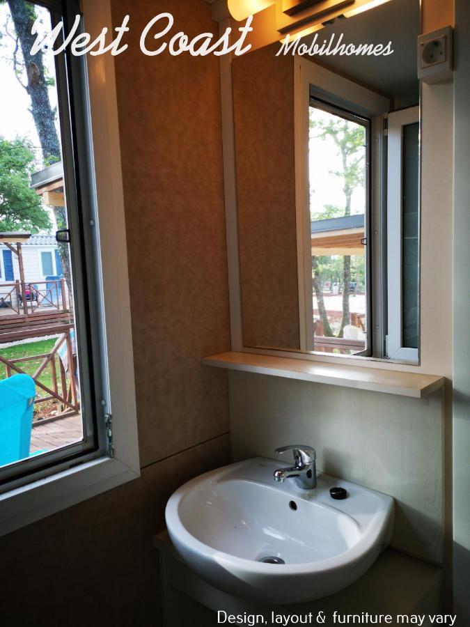 West Coast Mobilhome With Xxl Terrace In Naturist Resort Solaris Fkk Tar-Vabriga Exteriér fotografie